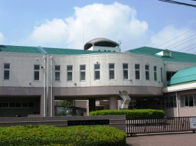 南河内第二中学校(みなみかわちだいに ちゅうがっこう)の写真