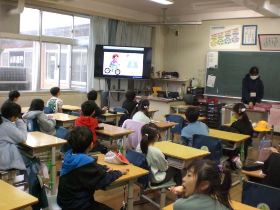 R7�~�x�ݑO�S�Z�W��Q