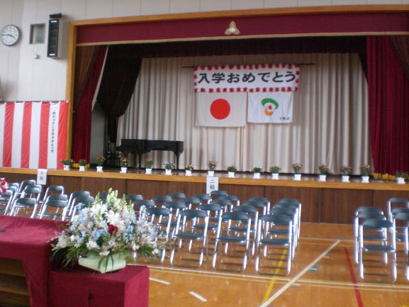 R8���w�������Q