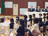 R70410nyugakushiki3.jpg