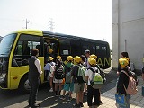 R70602nissan2.jpg