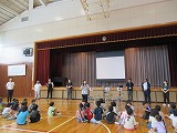 R70613ecd1.jpg