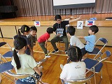 R70613ecd2.jpg