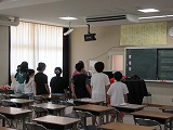 R70627gassho1.jpg
