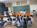 R81006yomikikase1.jpg