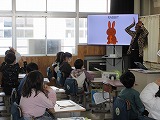 R70321tresea1.jpg