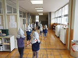 R70509hinan2.1.jpg