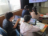 R70704SU2.jpg