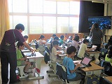R70917typing1.jpg