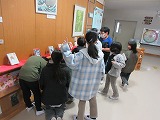 R80218walk12.jpg