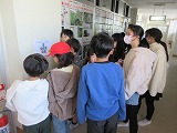 R80218walk8.jpg