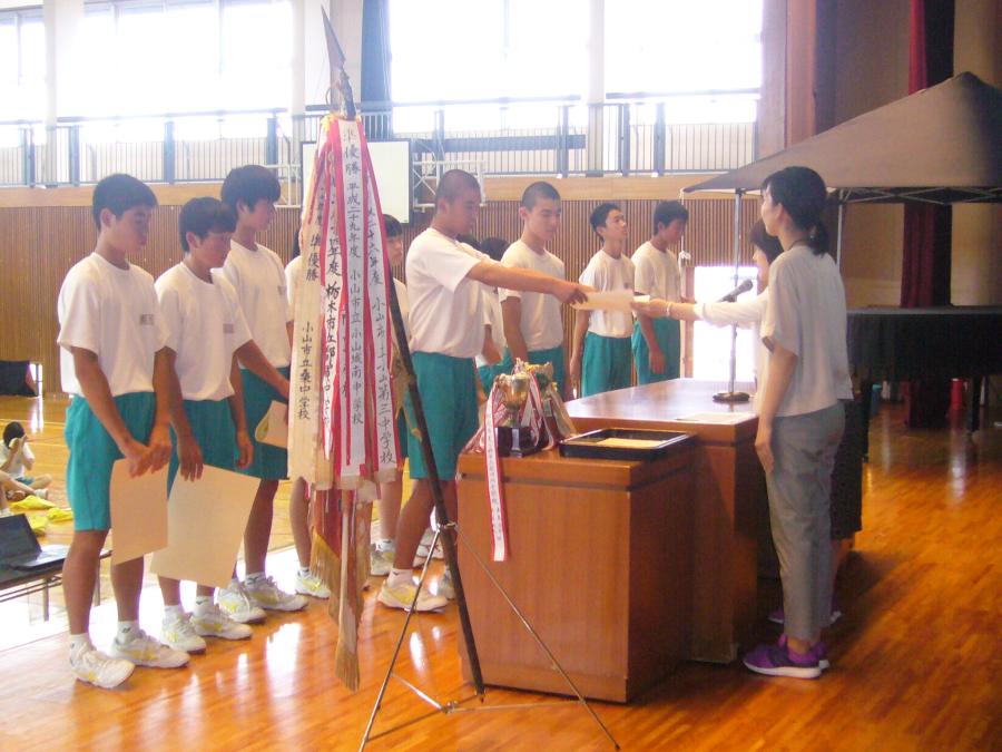 R107全校集会02