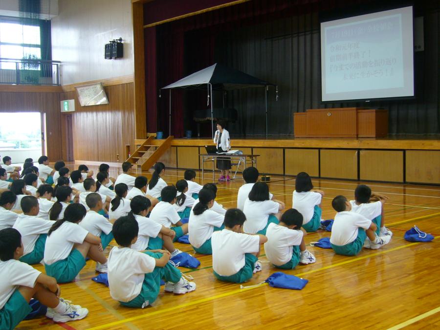 R107全校集会03