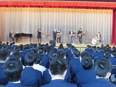 h27nankaGeijutukansyou02.jpg̉摜